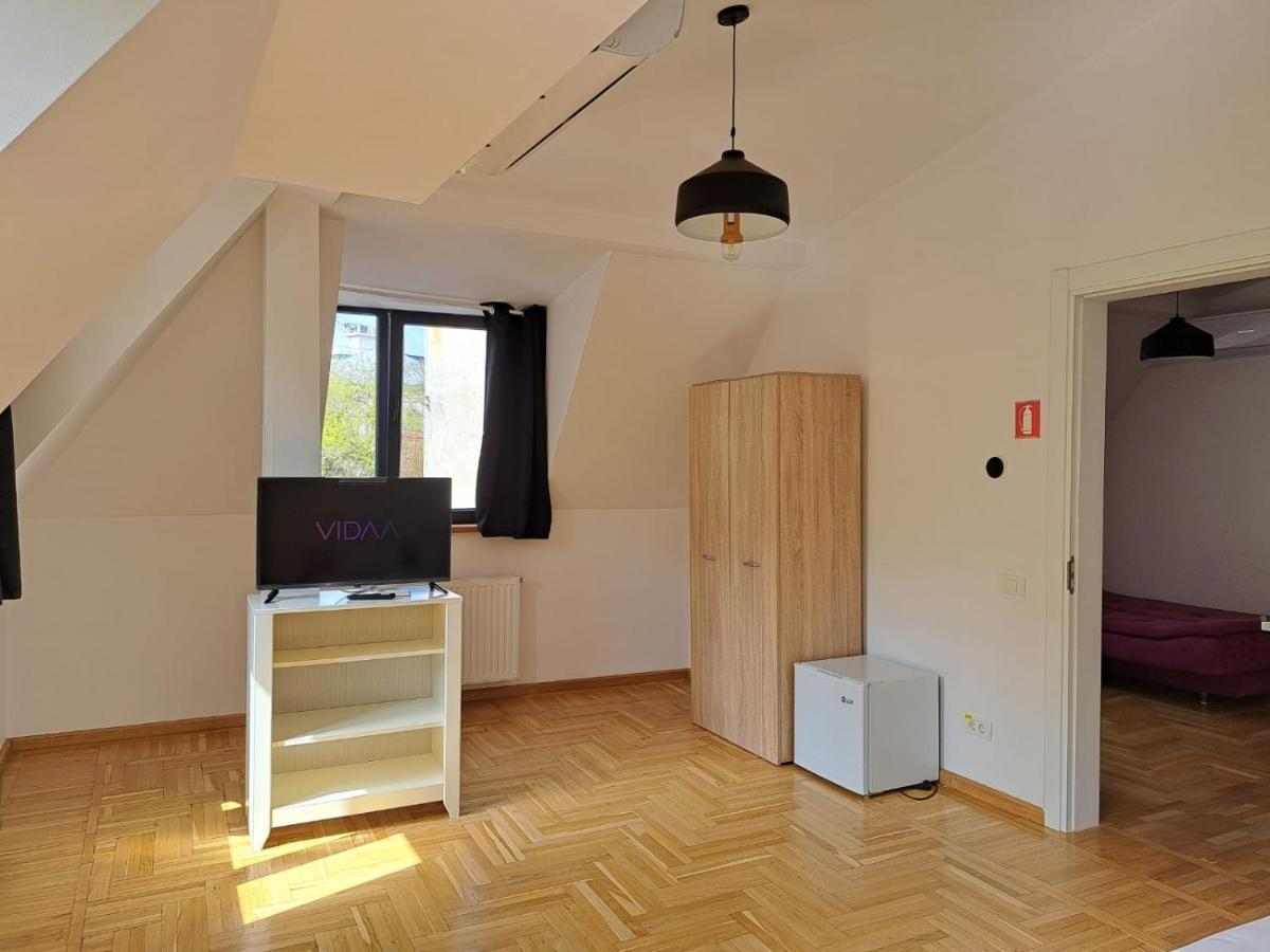 Vila Ris Bucharest Unirii ,Centru ภายนอก รูปภาพ